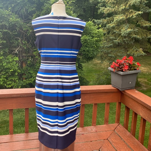 NWOT Vince Camuto Blue & White dress, see measurements in photos below. - Picture 3 of 12